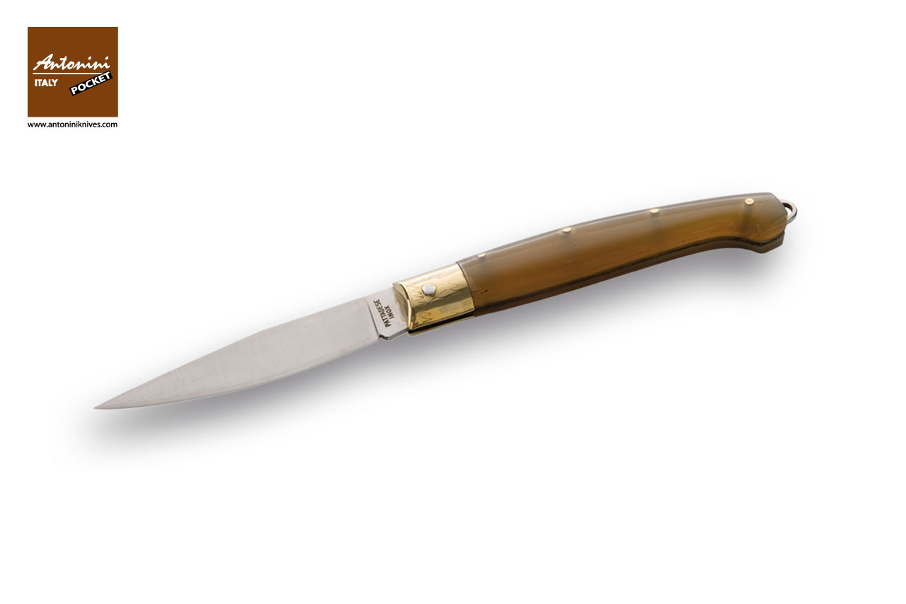 Italian regional pocket knife line